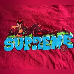 Supreme tee